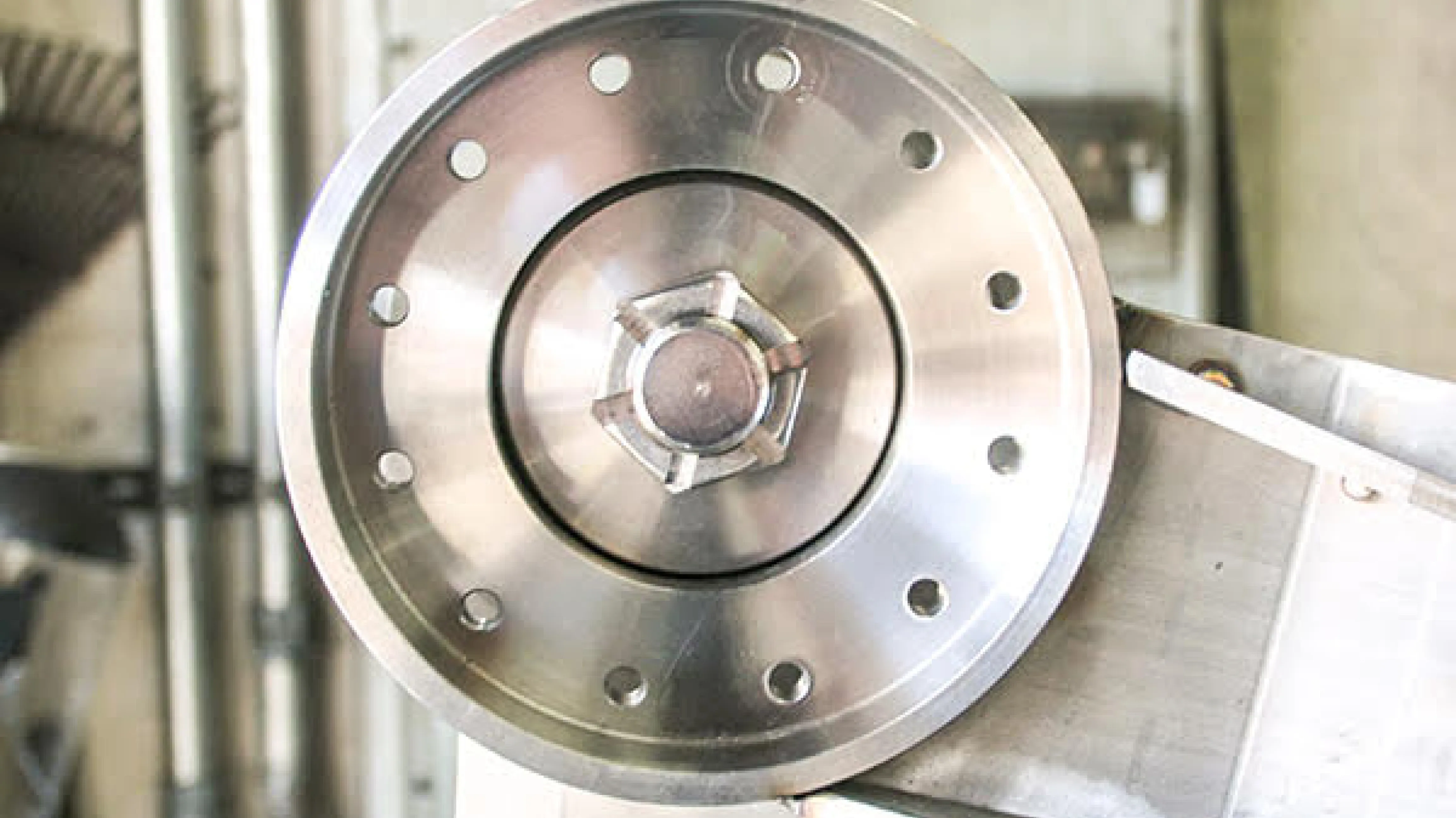 Common Machining Challenges in Large-Scale Fabrication And How the Right Partner Solves Them